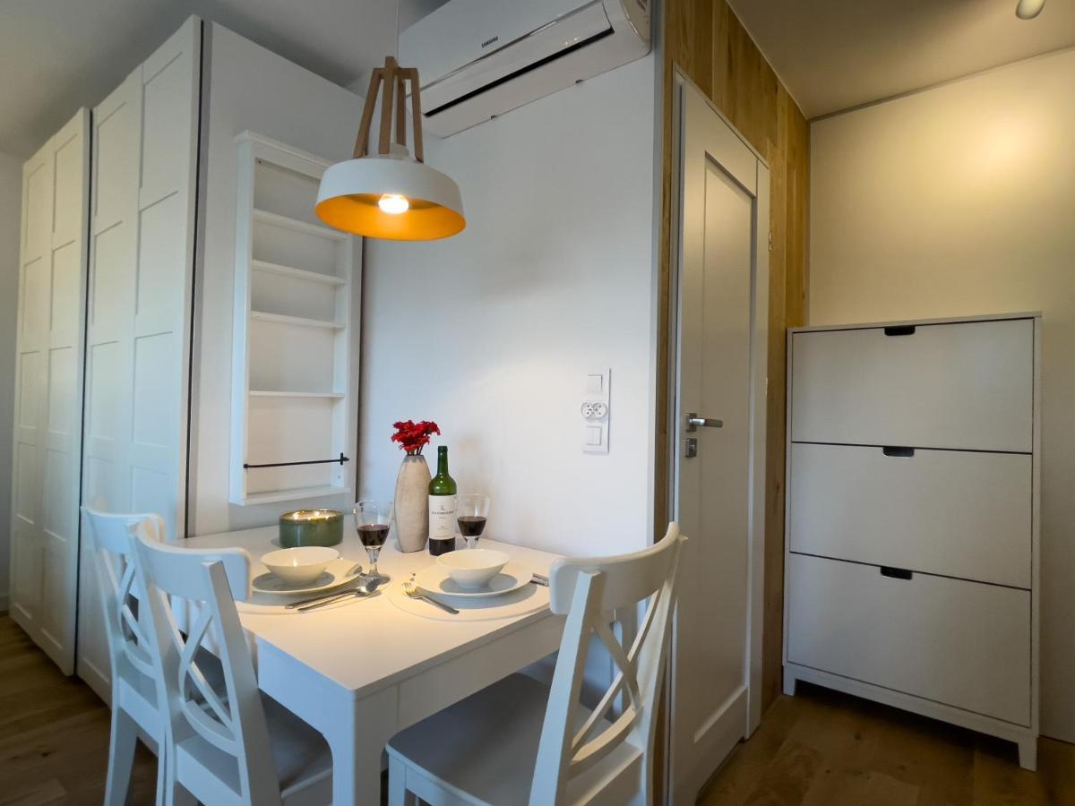 Urban Apartments Studio No 4A, Free Private Parking, Self Check-In Chorzów Extérieur photo