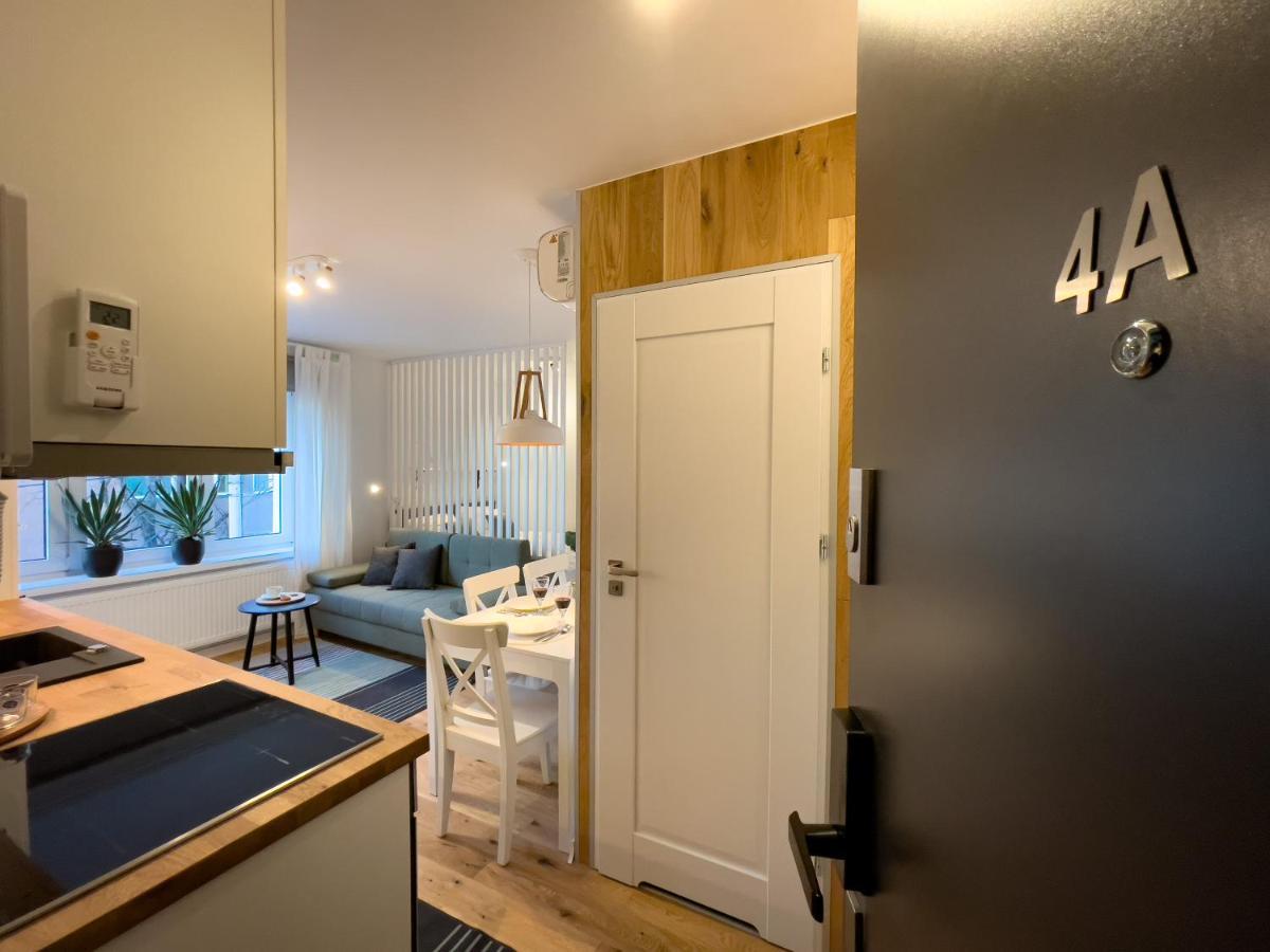 Urban Apartments Studio No 4A, Free Private Parking, Self Check-In Chorzów Extérieur photo